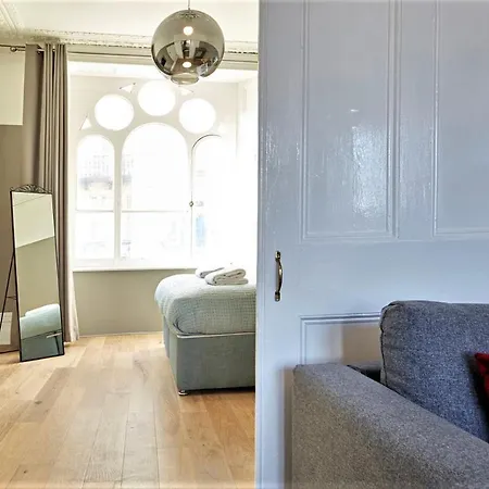 Dover Place - Your Apartment *